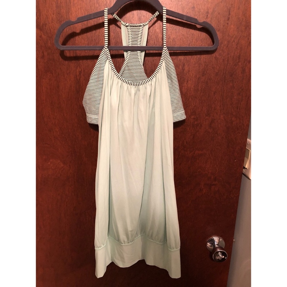 Lululemon tank